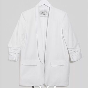 NWT - STRADIVARIOUS Ruched Sleeve Blazer - White - Small